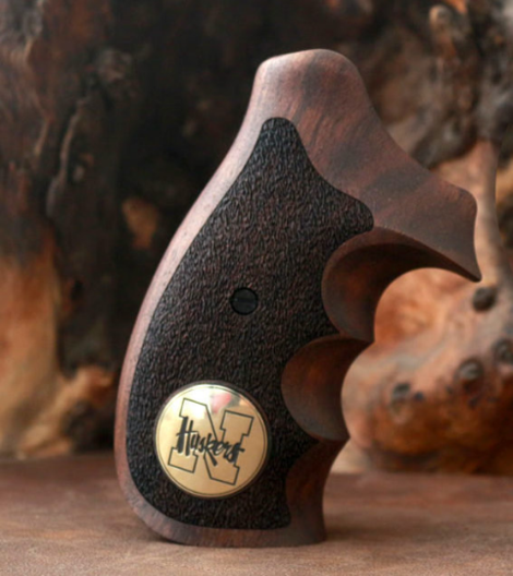 Smith Wesson K/L/X - Frame Round Butt Ceviz Ağacı Pirinç Logo 