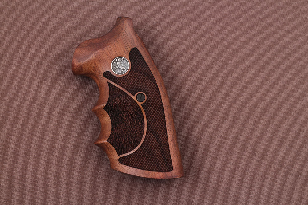 Colt Python (Pre 2020) Ceviz Ağacı Gümüş + Mine Logo 