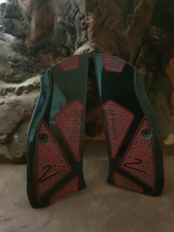 Cz Shadow 2 Siyah Akrilik Lazer + Boyalı Logo 