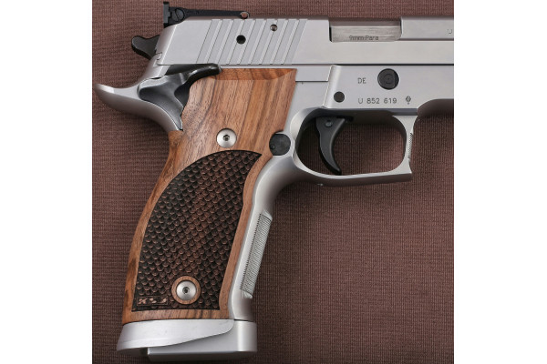 Sig Sauer X-Five P226 / X-Five SO / X-Five AL / X-Six / X-Six AL Ceviz Ağacı Logo Yok 