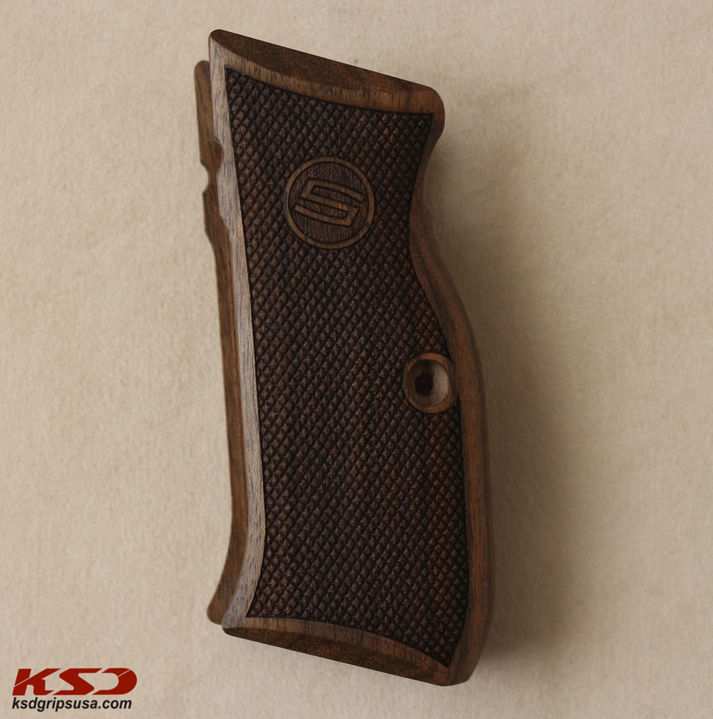 SAR (Sarsılmaz) K 240 Ceviz Ağacı Lazer Logo 