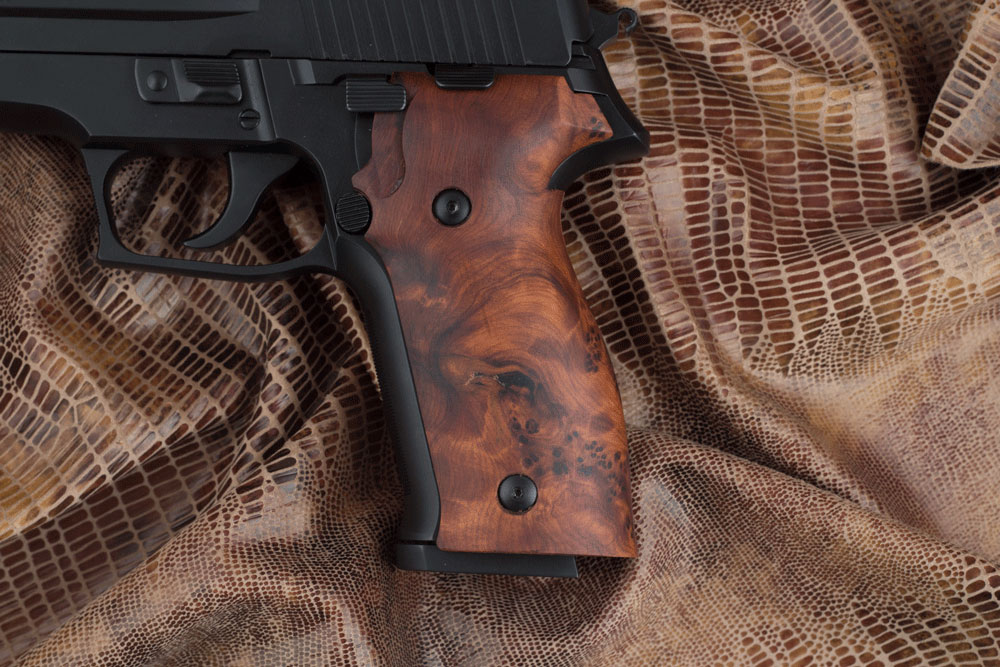Sig Sauer P226 / P226 SL / P226 Sport / P226 Sport II / P226 Sport II SL / P226 Sport II SL PPC Exotic Thuya Logo Yok 