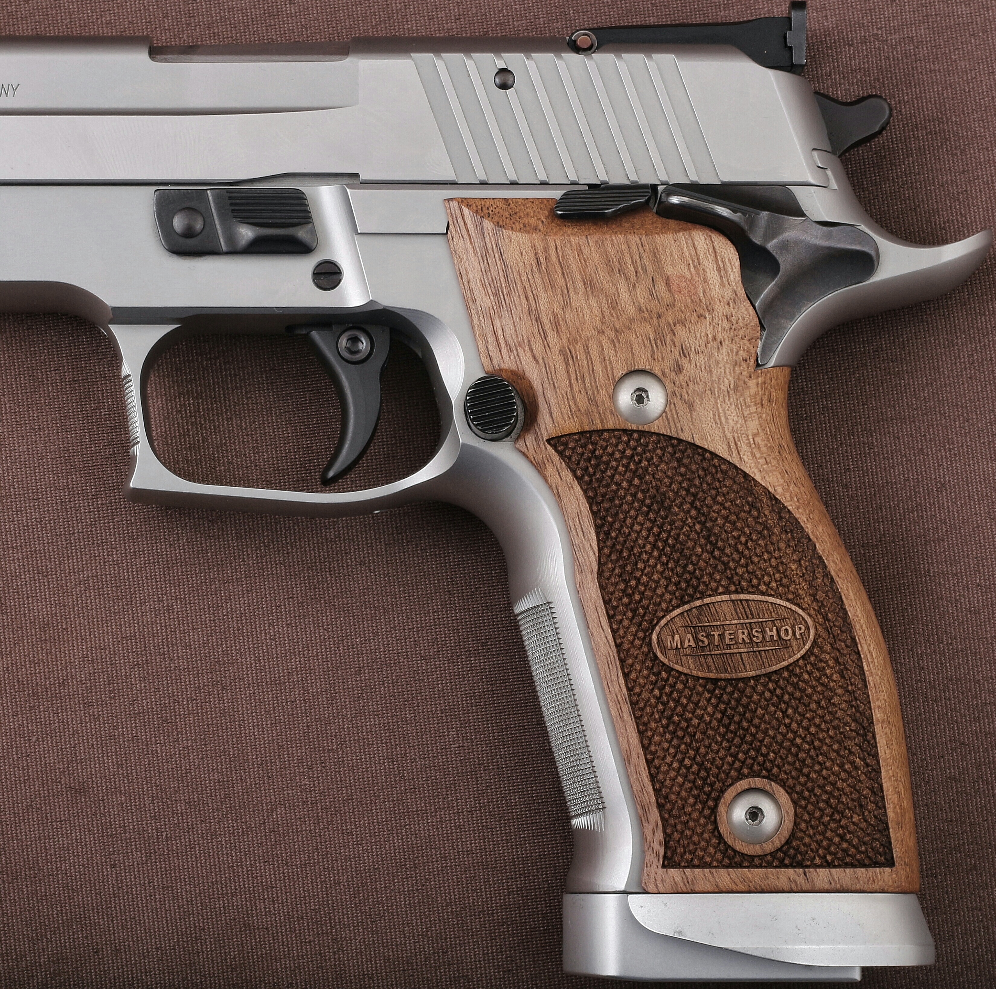 Sig Sauer X-Five P226 / X-Five SO / X-Five AL / X-Six / X-Six AL Ceviz Ağacı Lazer Logo 