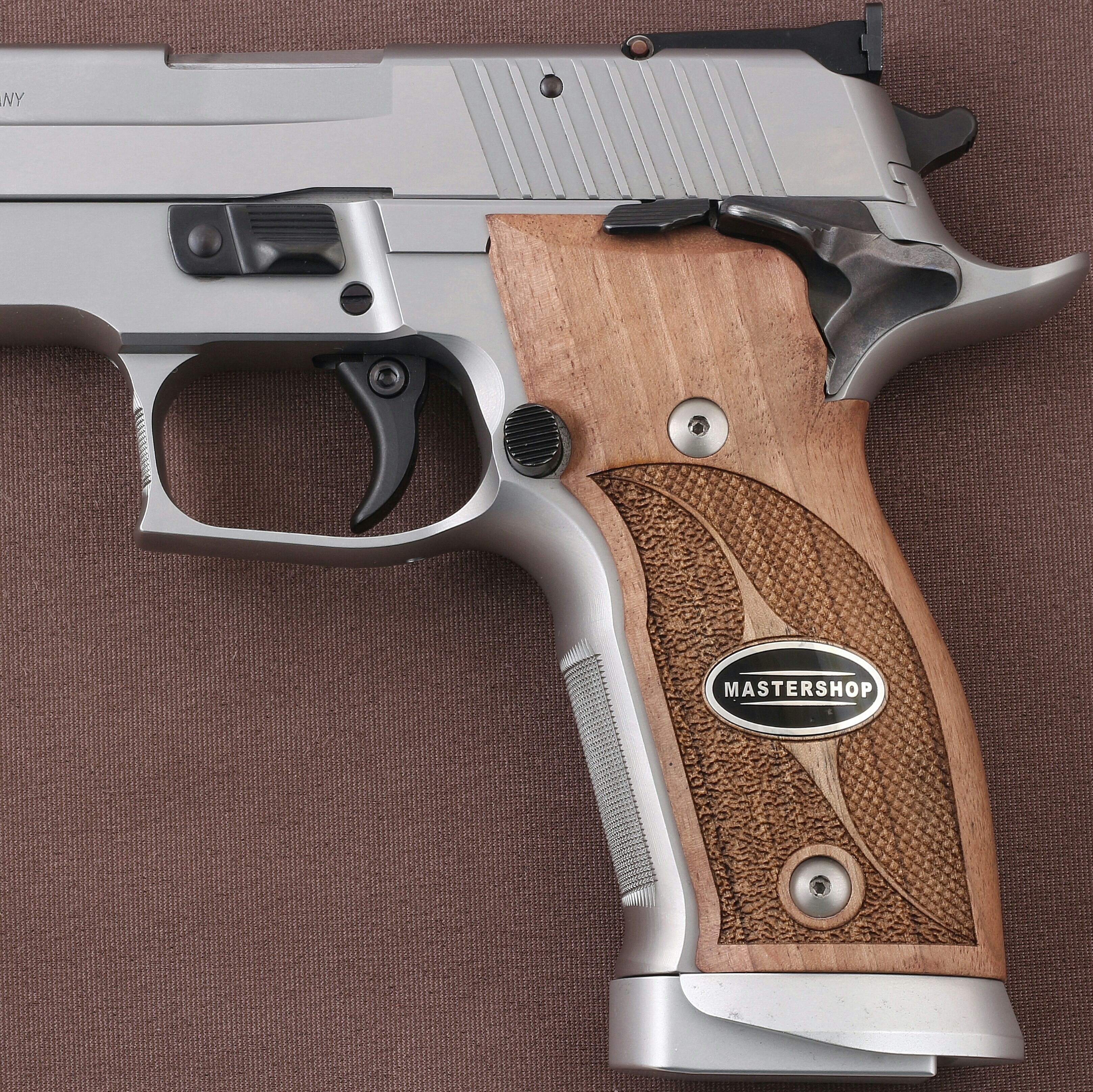 Sig Sauer X-Five P226 / X-Five SO / X-Five AL / X-Six / X-Six AL Ceviz Ağacı Gümüş + Mine Logo 