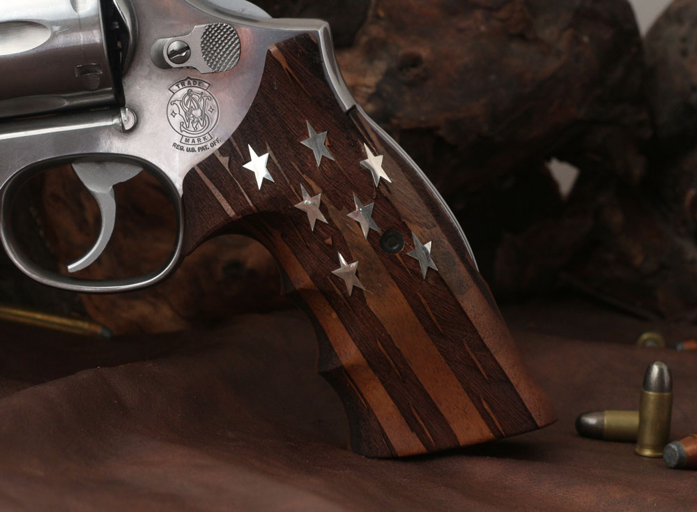 Smith Wesson K/L/X - Frame Round Butt Ceviz Ağacı Gümüş Logo 